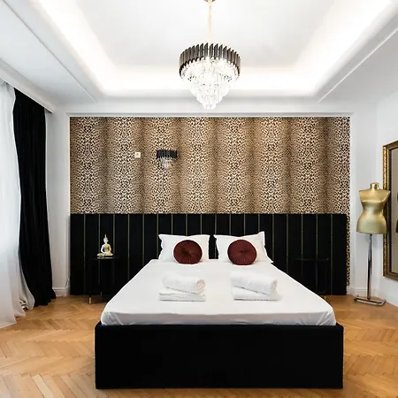 Hostal Berlin *