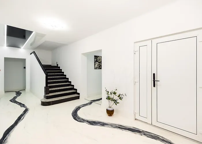 Berlin * 부쿠레슈티